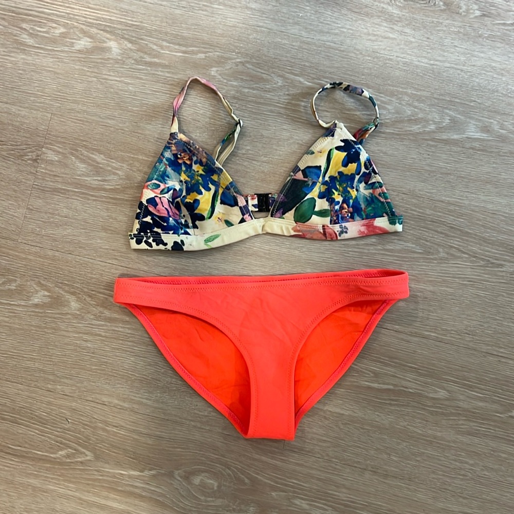 Triangl Bikini
